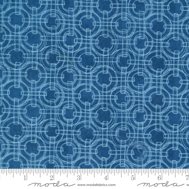 Cotton quilting fabric pattern called 'Linked Rings in Coastal'. Part of the 'Serena Shores' fabric collection. Designed by Robin Pickens for fabric company Moda. SKU: 48775 14. 44-45 inch width.