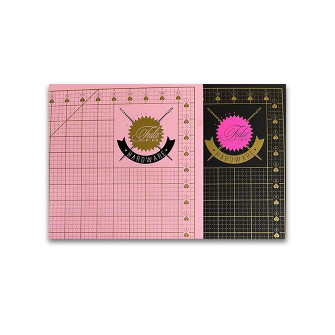 Tula Pink cutting mat (double sided), size 24" x 18", a Tula Pink hardware quilting notion, SKU: TPDMAT2418