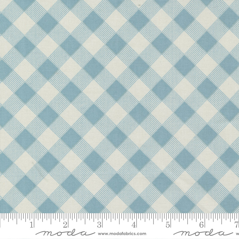 Cotton quilting fabric pattern called 'Picnic Check in Cloud'. Part of the 'Meander' fabric collection. Designed by Aneela Hoey for fabric company Moda Fabrics. SKU: 24584 15. 44-45 inch width.