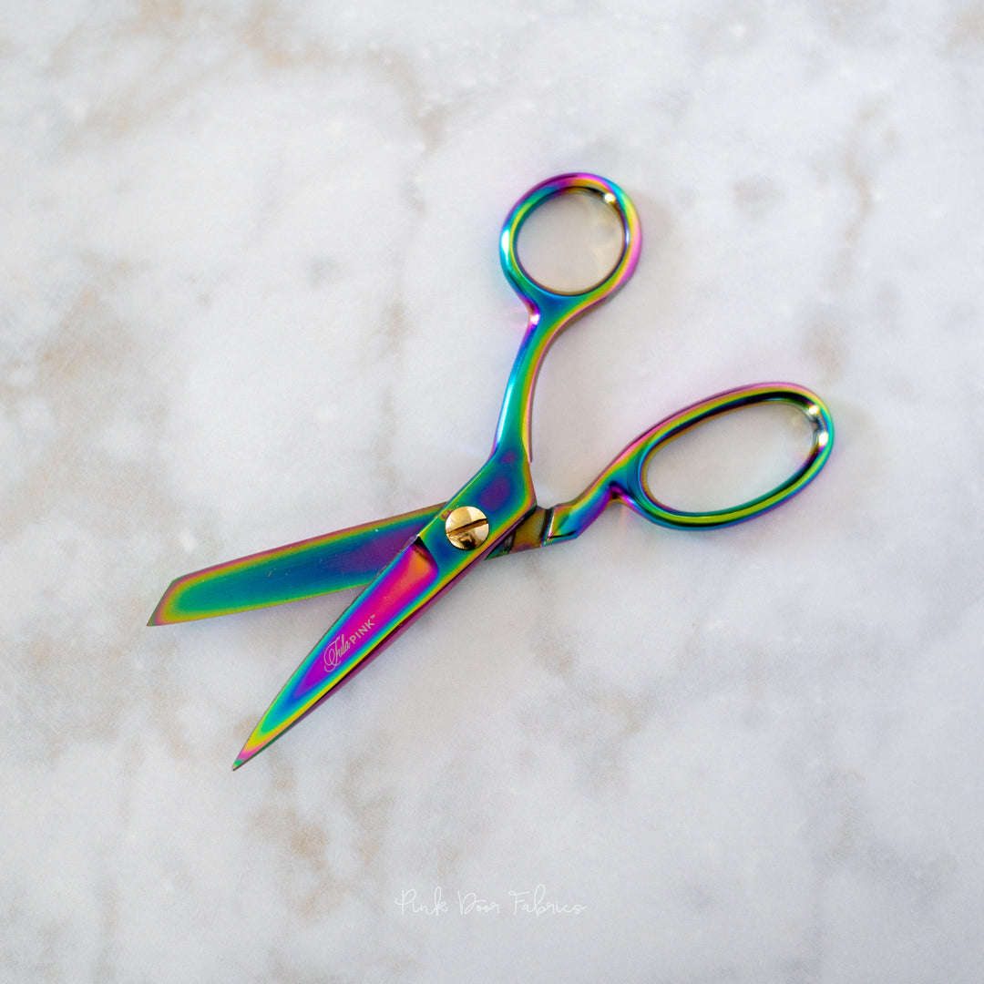 Tula Pink 6" bent trimmer scissors, a Tula Pink hardware quilting notion, SKU: TP726SER